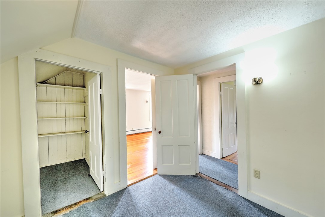 833 Main Street