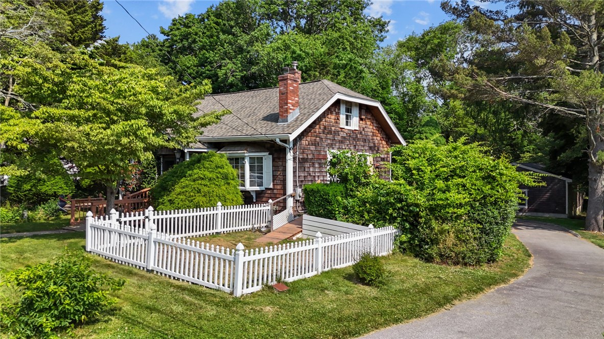 16 Laurel Lane