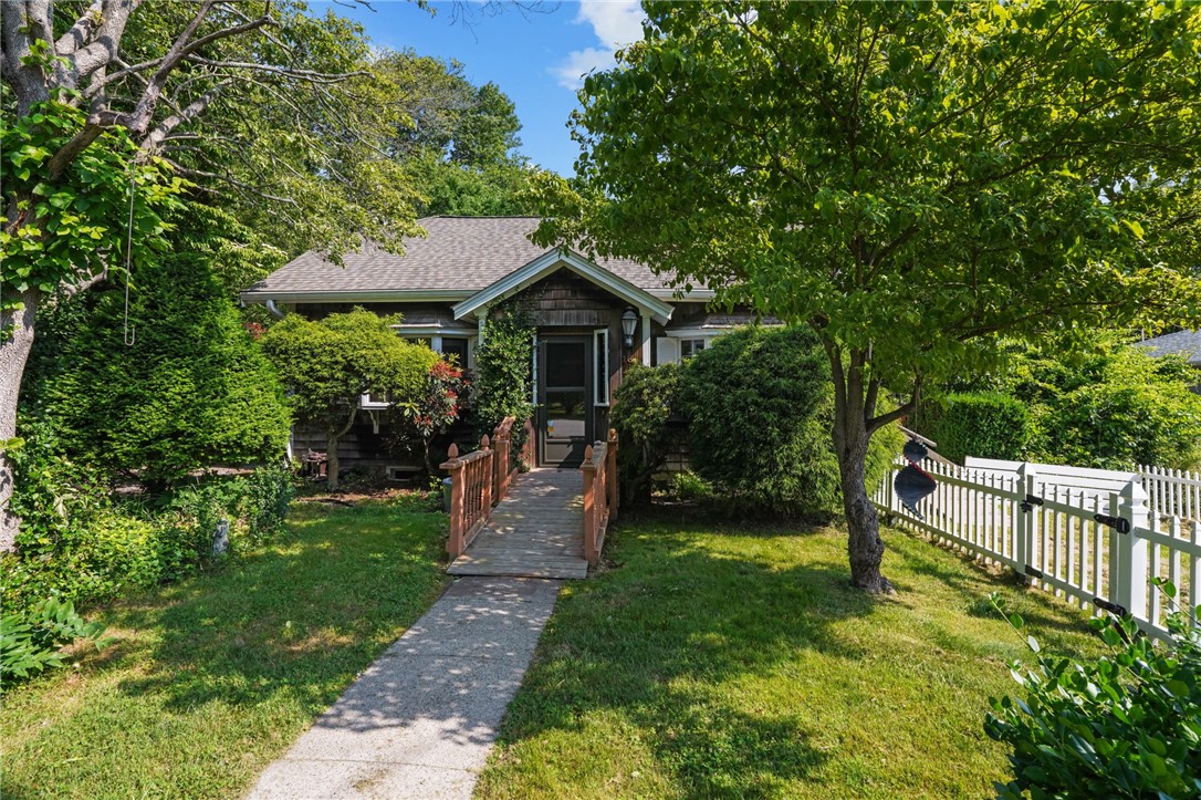 16 Laurel Lane