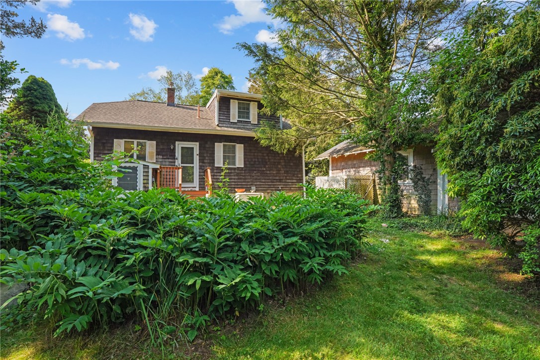 16 Laurel Lane