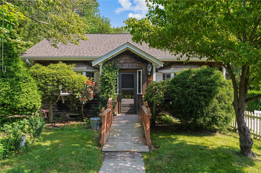 16 Laurel Lane