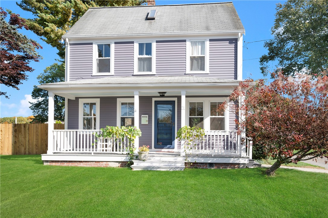 21 Avenue A