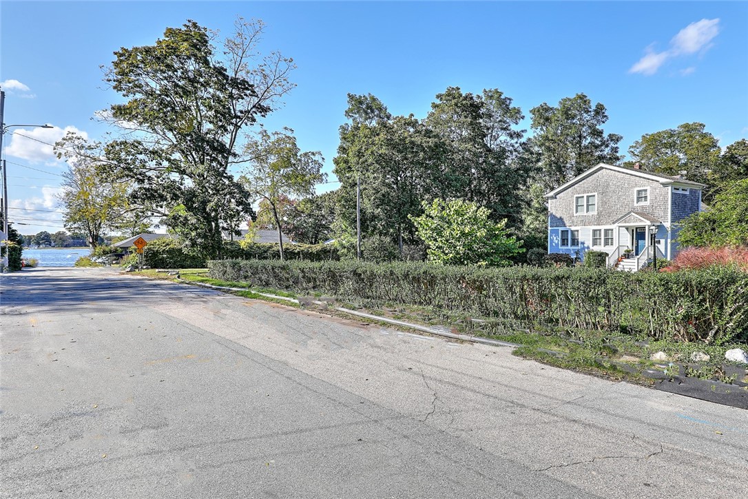 63 Maple Street