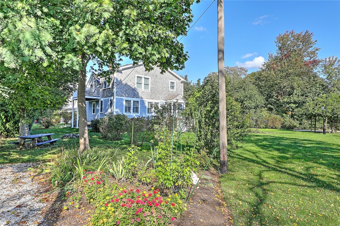63 Maple Street