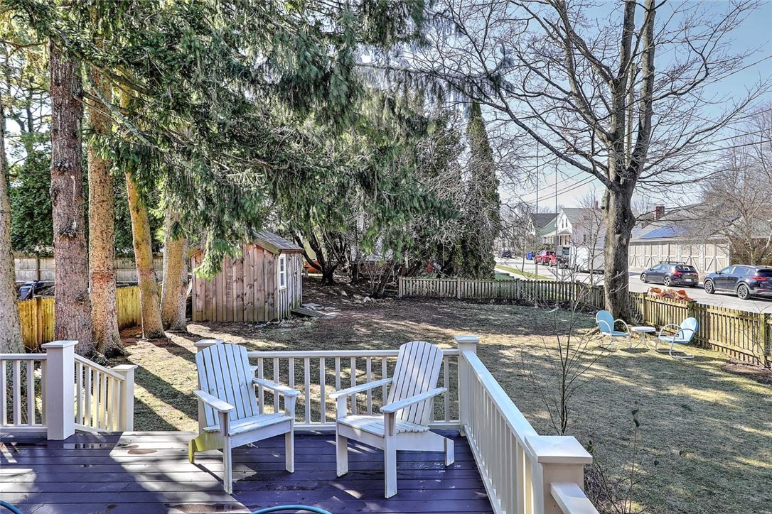 27 Sowamsett Avenue