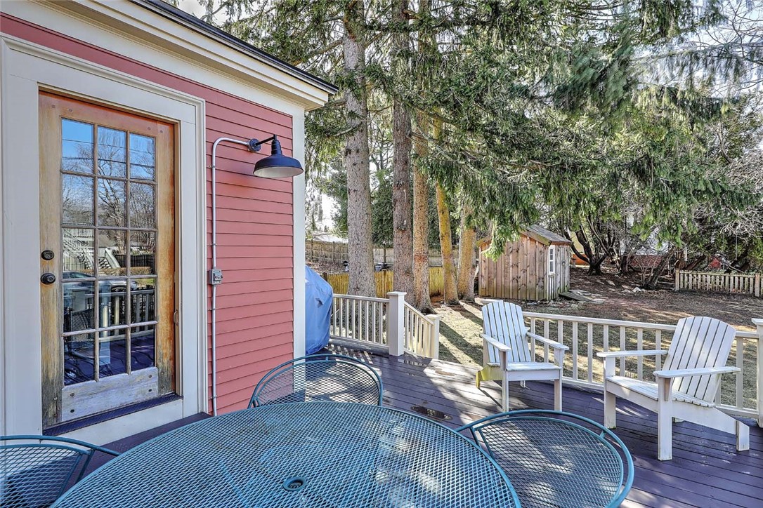 27 Sowamsett Avenue