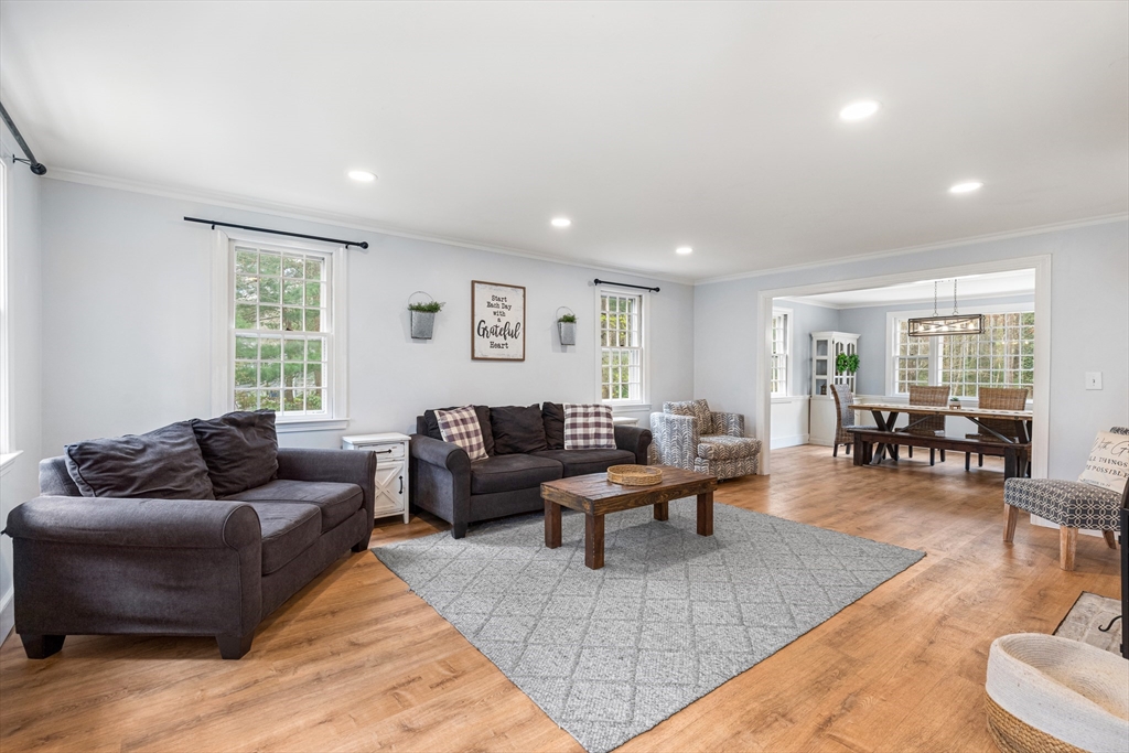 55 Pamden Ln