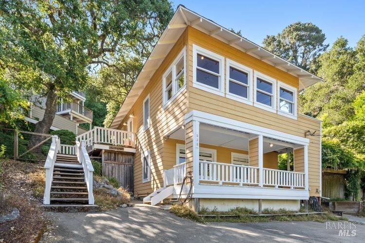 438 W Live Oak Dr