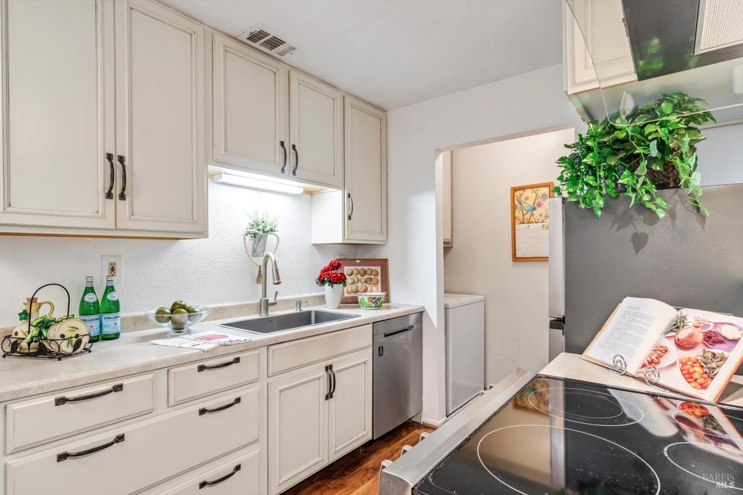 8201 Camino Colegio #158