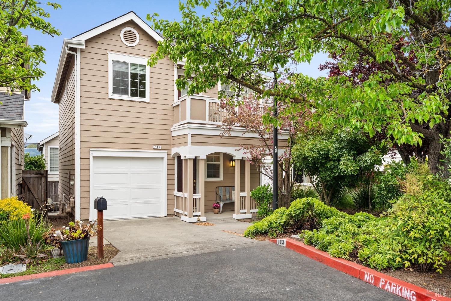 123 Mcnear Cir