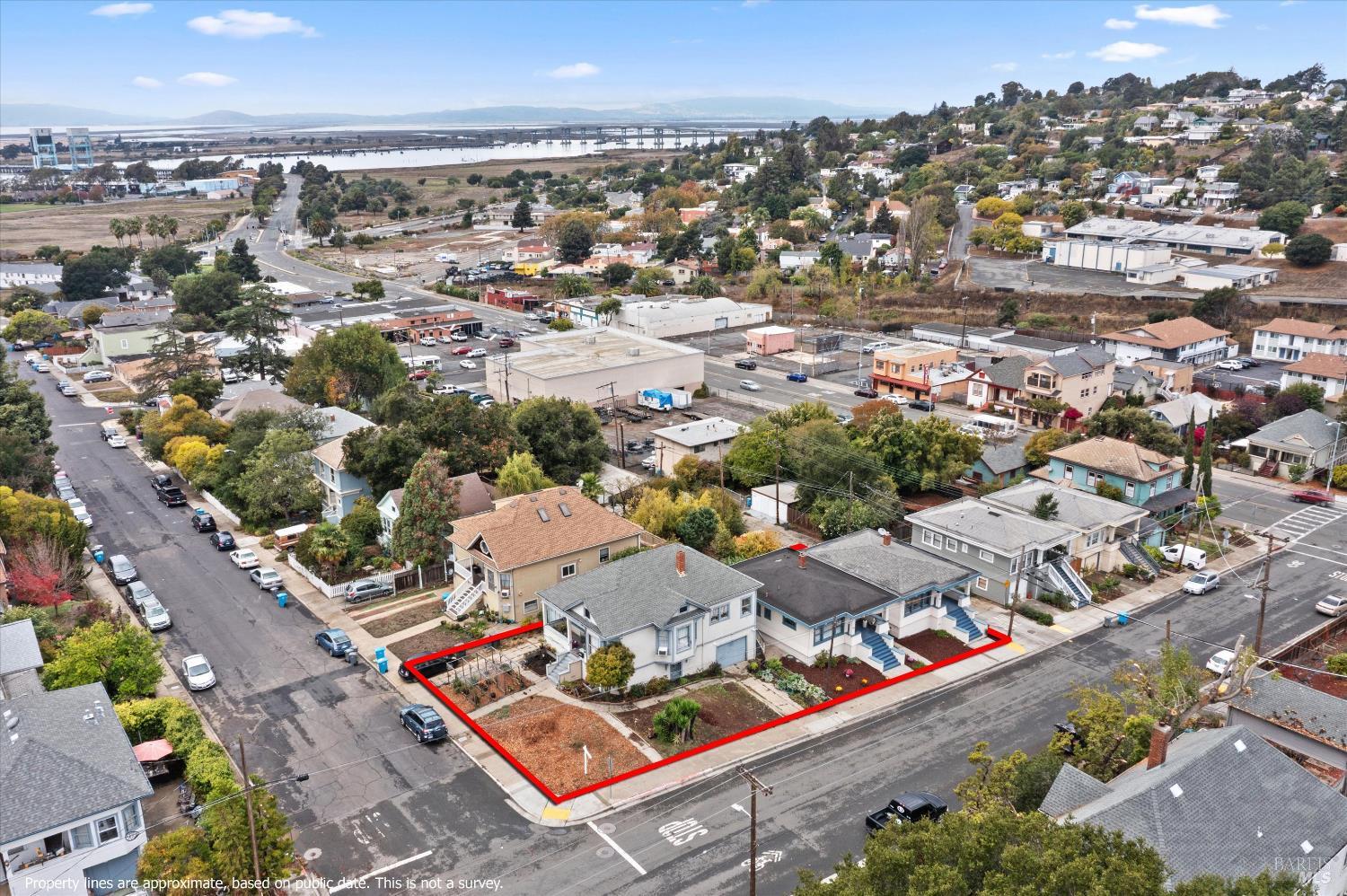 1211 Santa Clara St