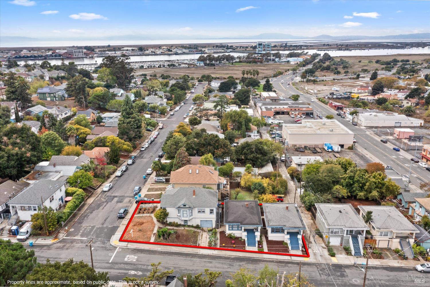 1211 Santa Clara St