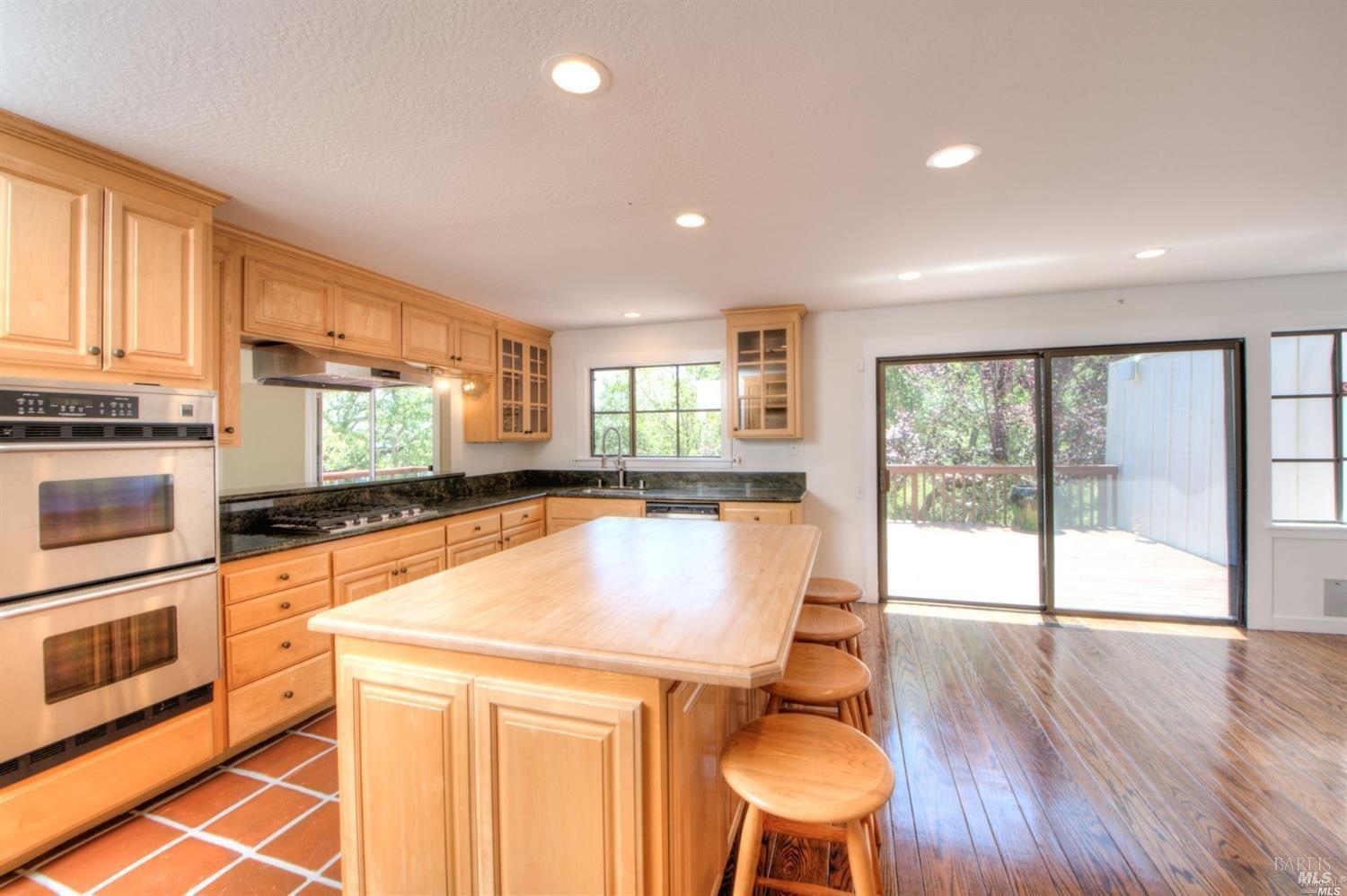 13 Black Oak Lane