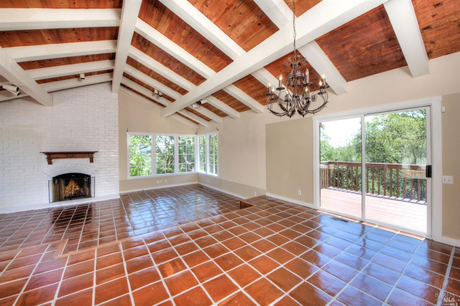 13 Black Oak Lane