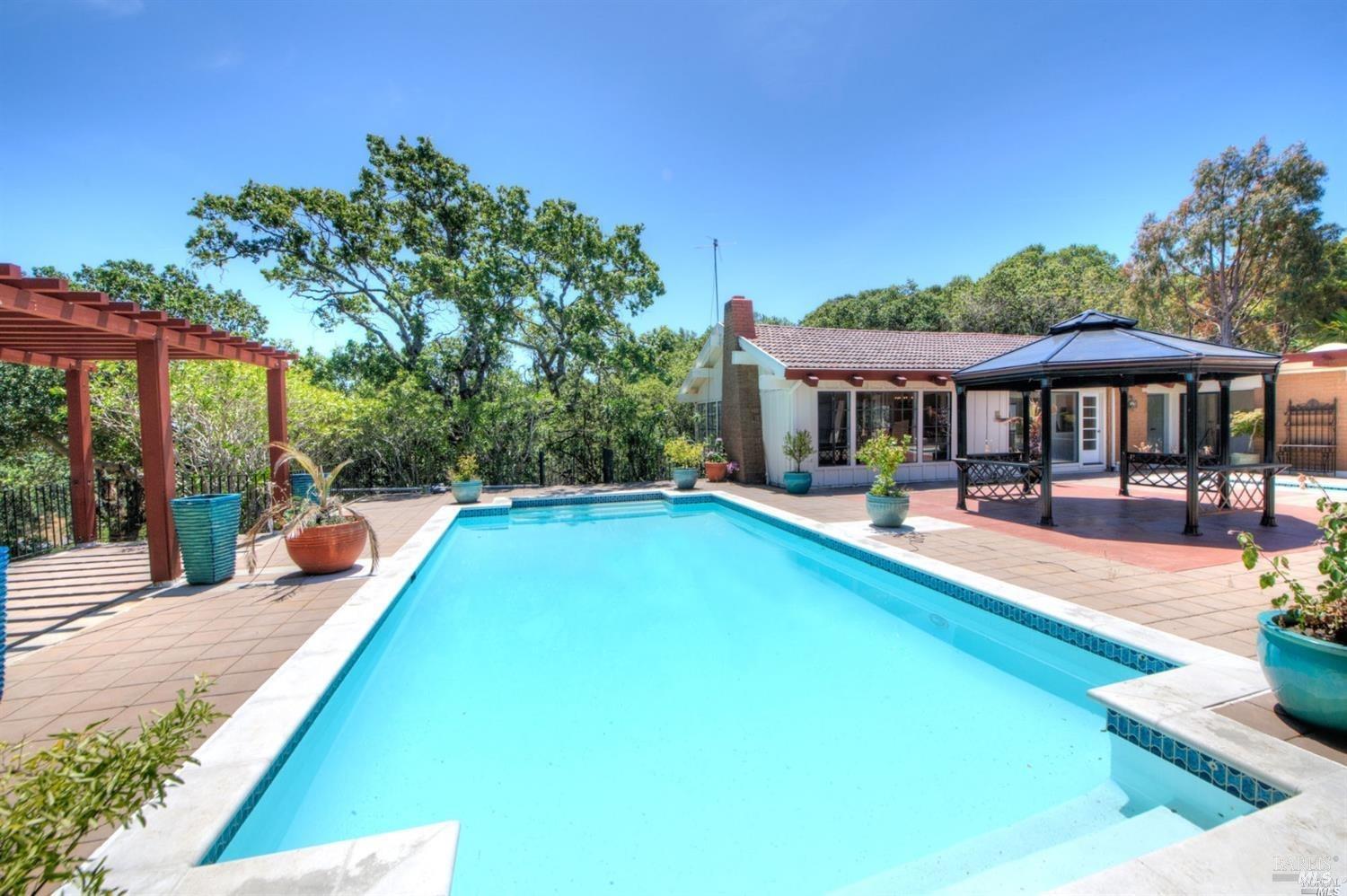 13 Black Oak Lane