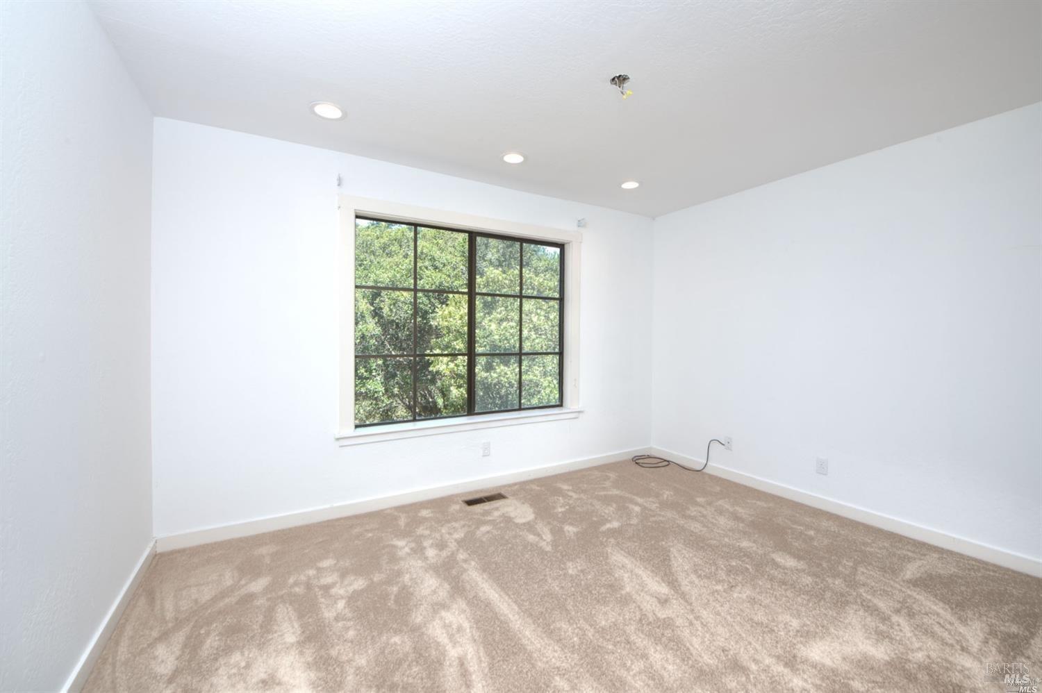 13 Black Oak Lane