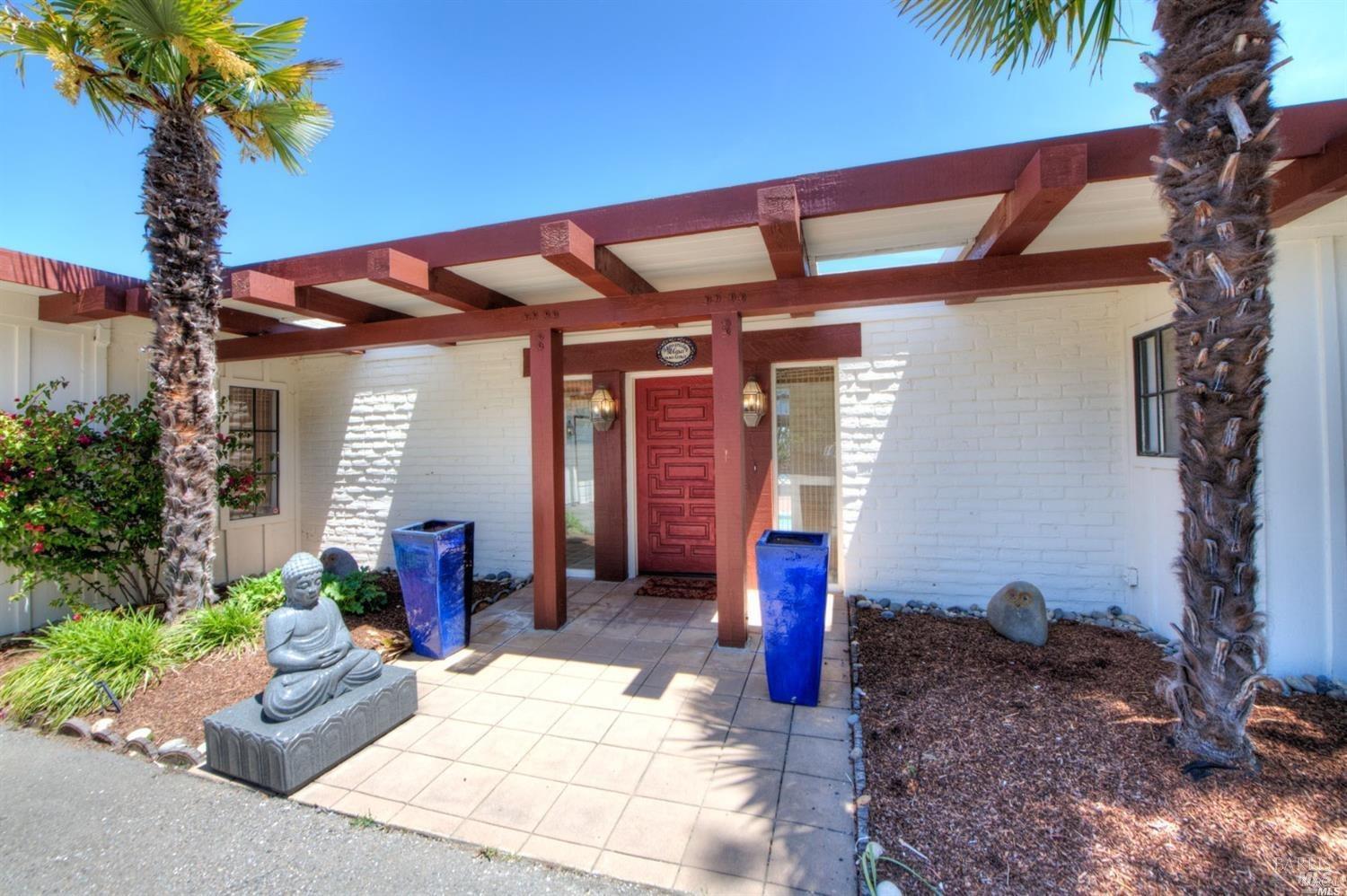 13 Black Oak Lane