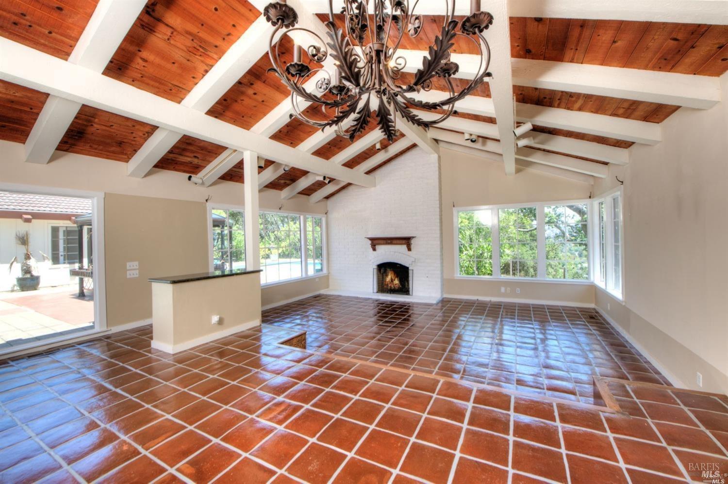 13 Black Oak Lane