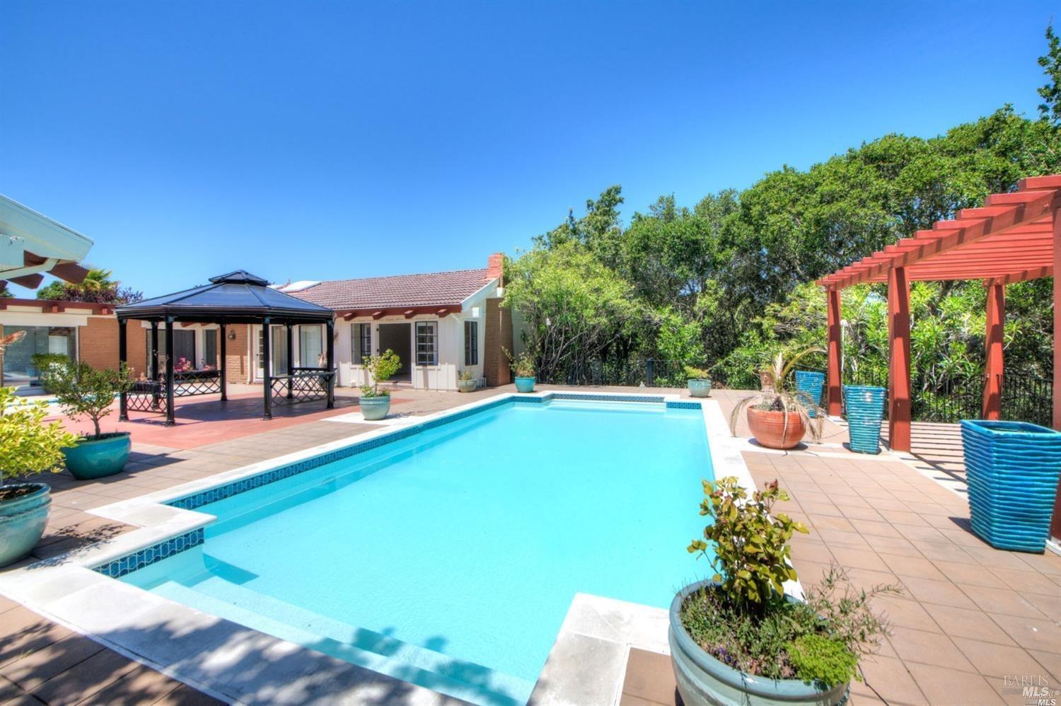 13 Black Oak Lane