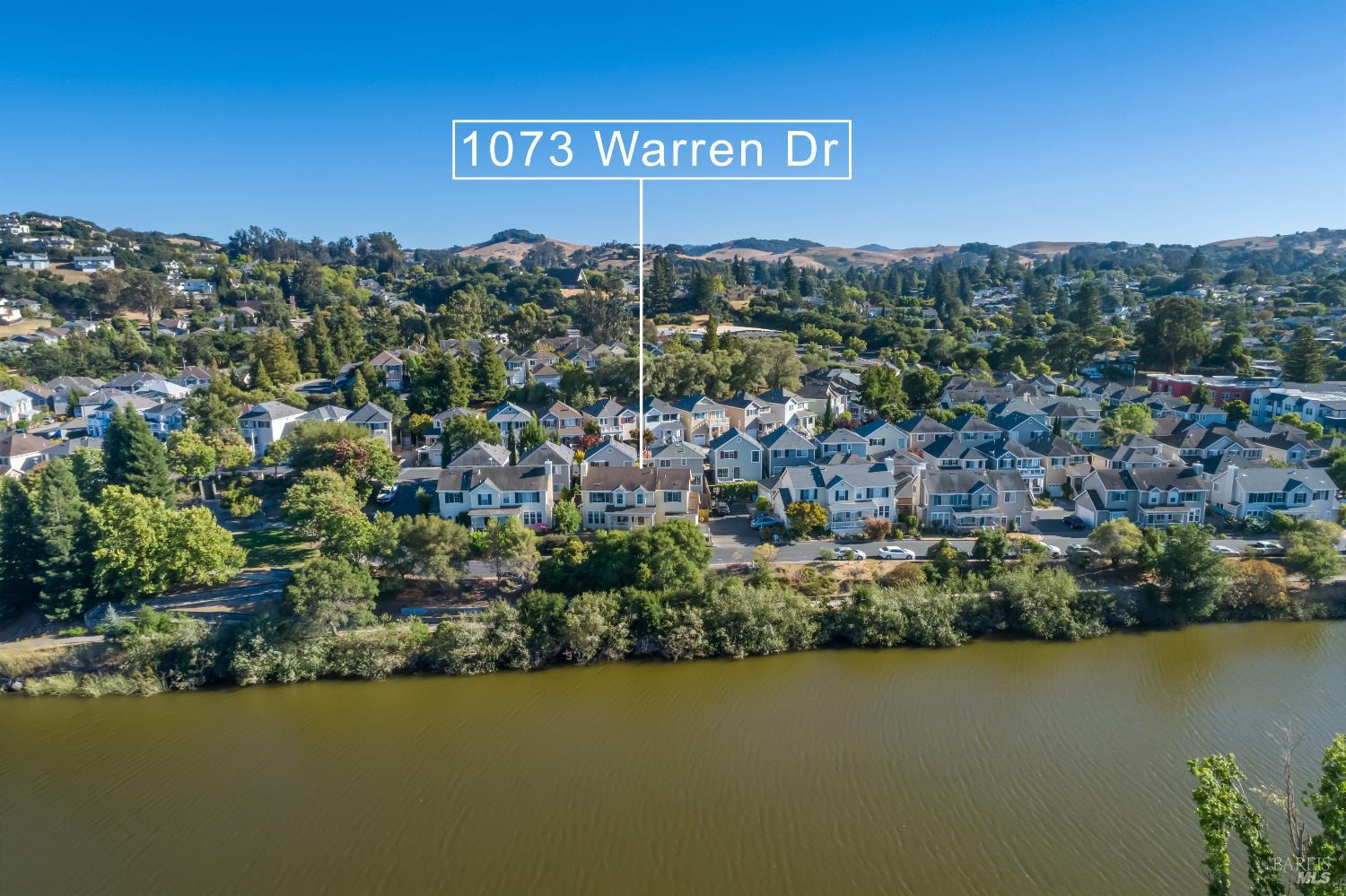 1073 Warren Drive