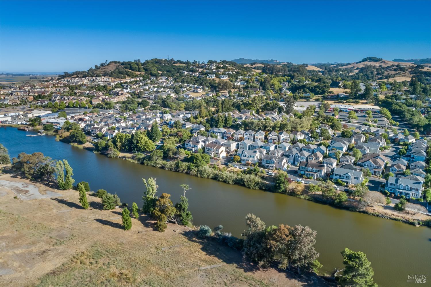 1073 Warren Drive