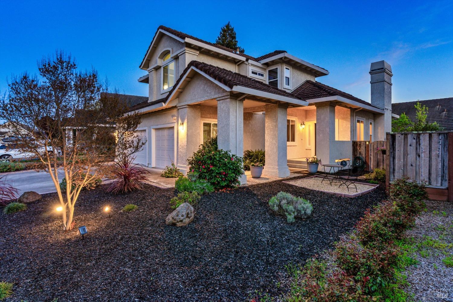 413 Redrock Way