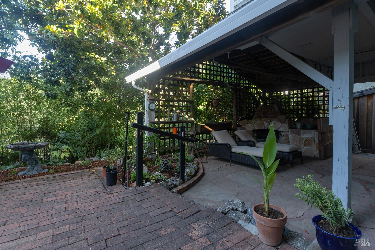 22 Miramar Avenue