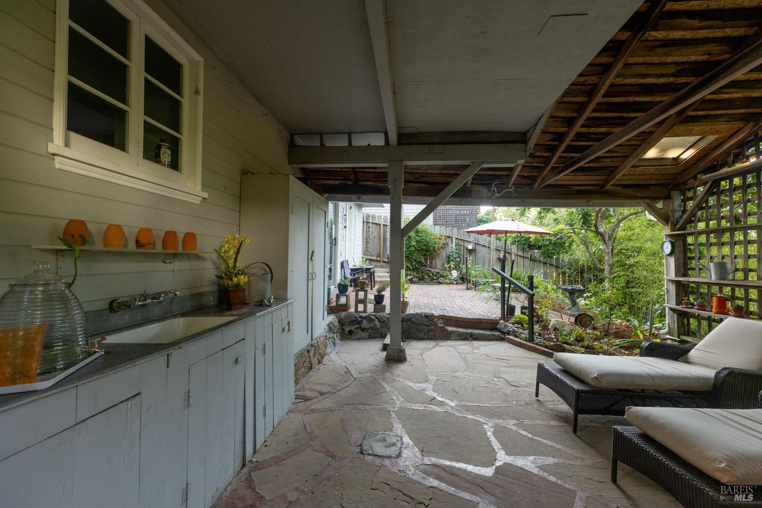 22 Miramar Avenue