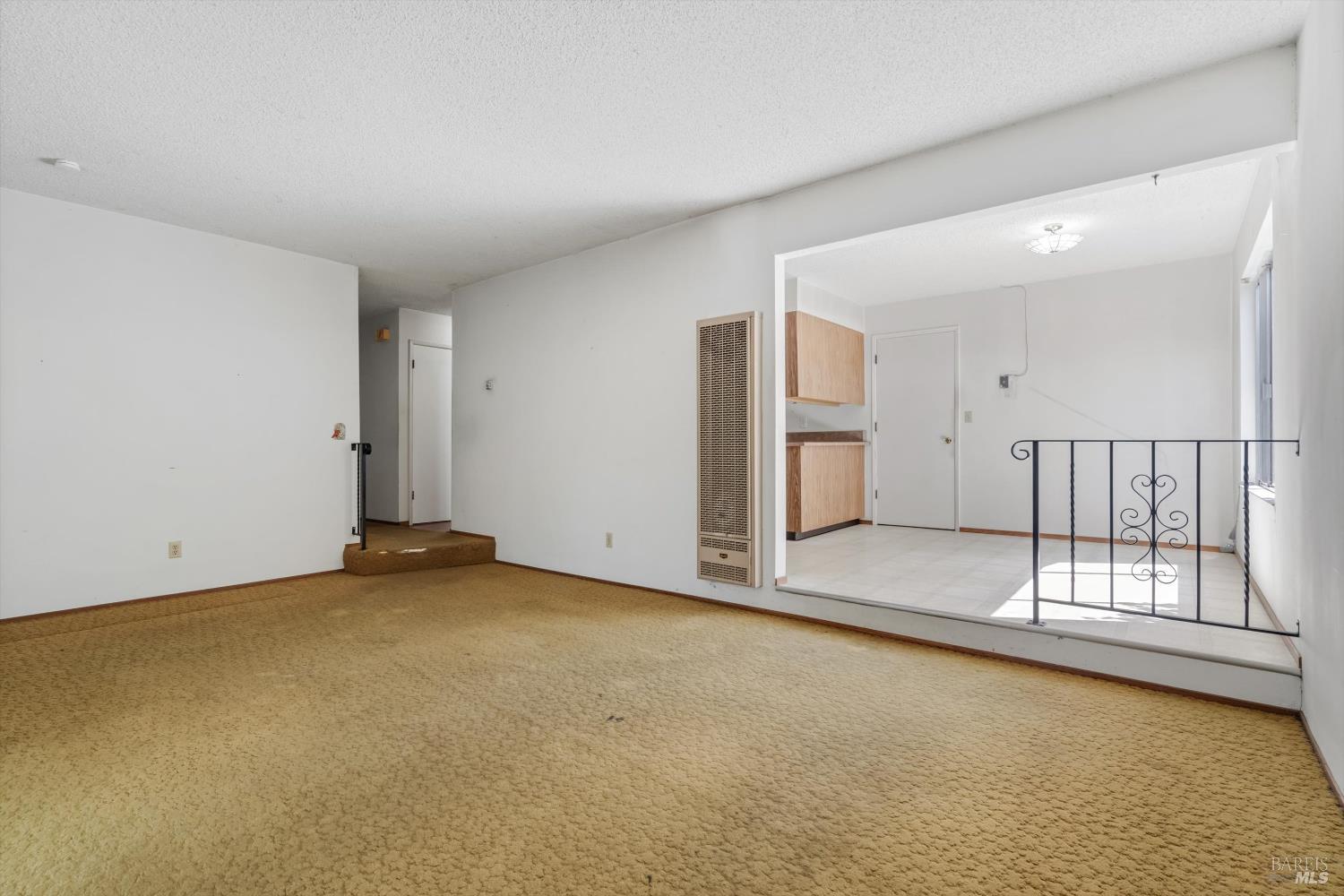 7555 Beverly Drive