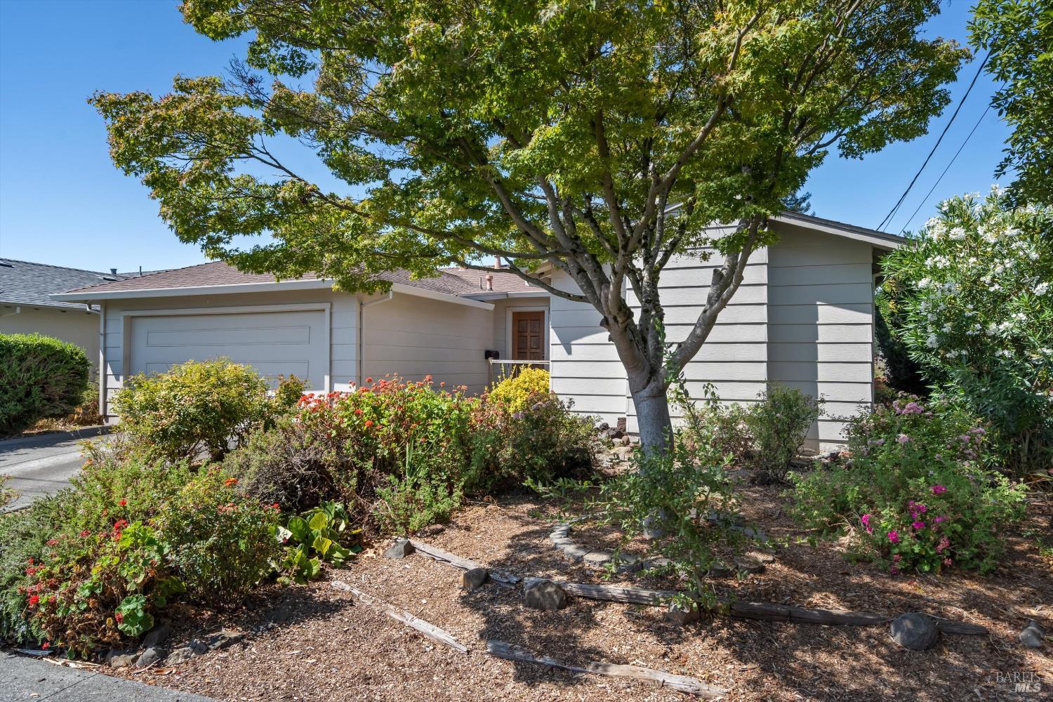7555 Beverly Drive