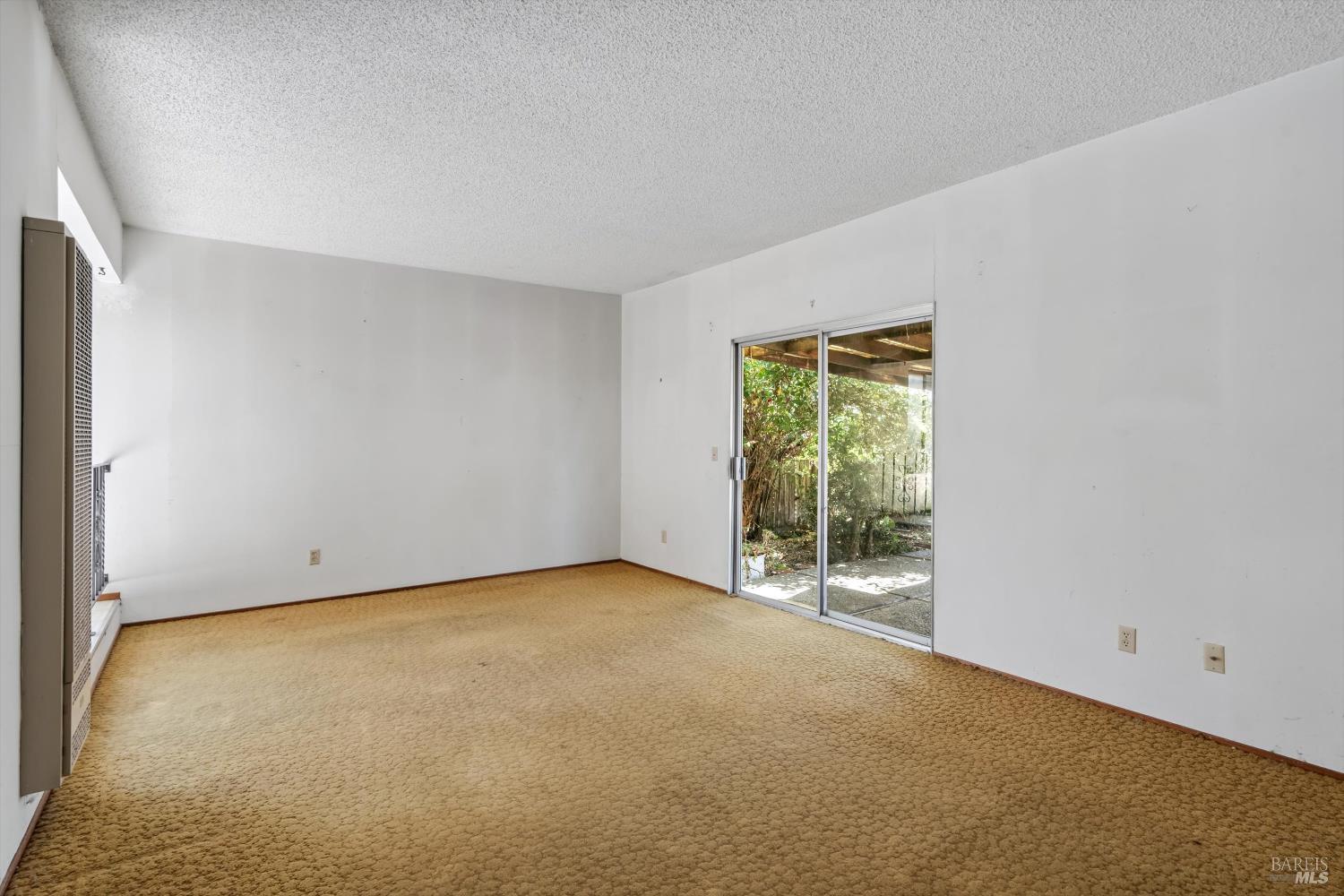 7555 Beverly Drive