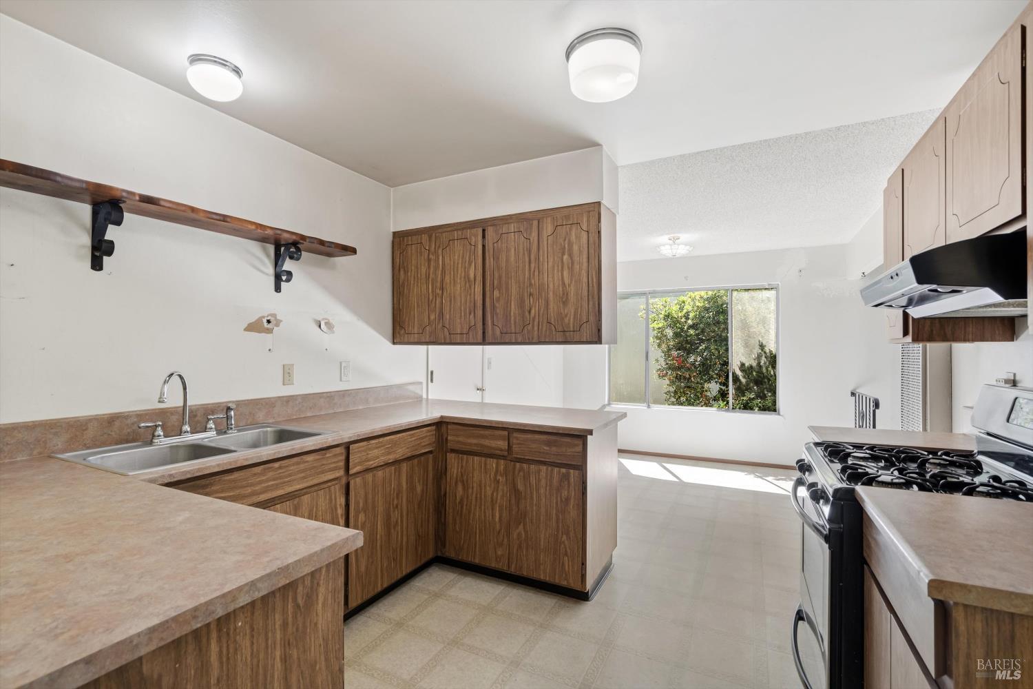 7555 Beverly Drive