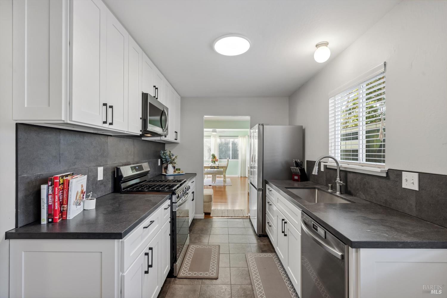 7387 Barbi Lane
