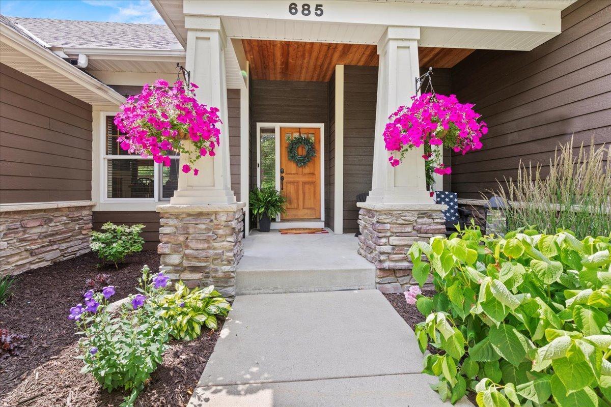 685 Savanna Trail