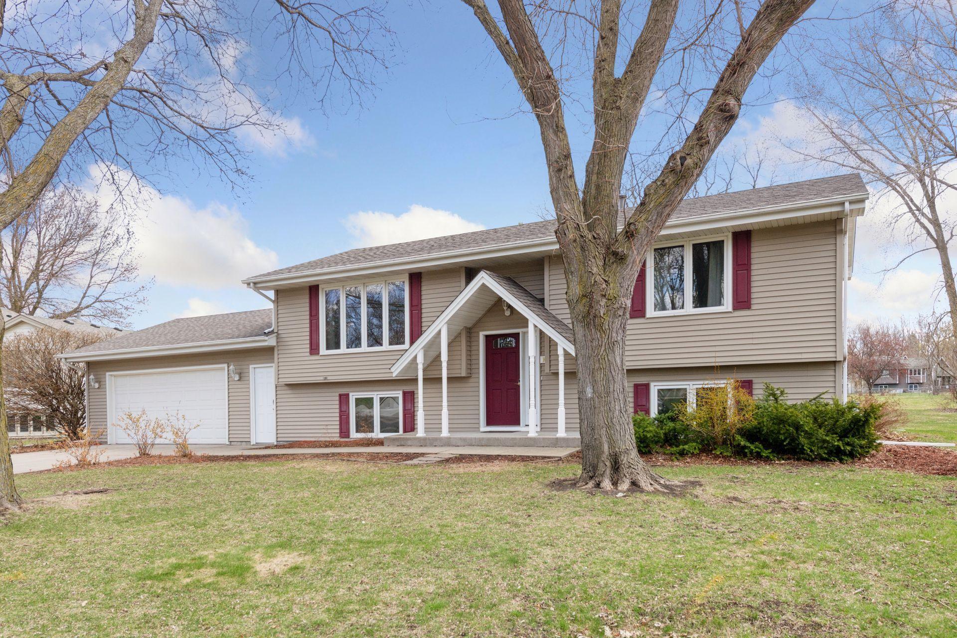 108 Shady Oak Circle