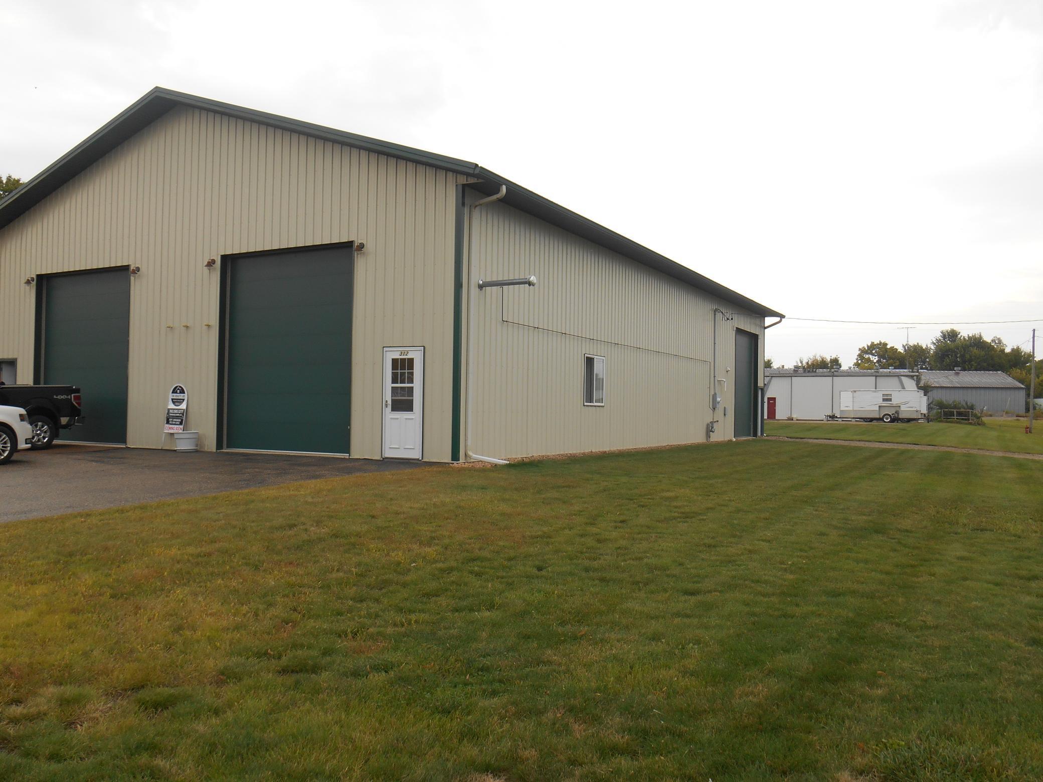 312 Commercial Avenue S