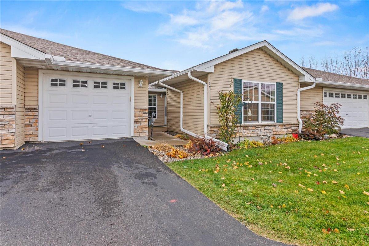 175 Kings Pointe Drive