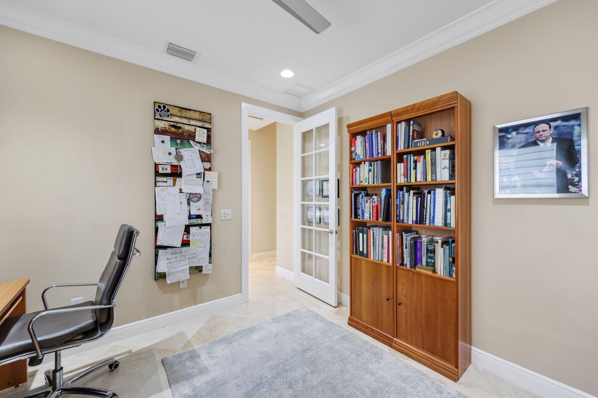 11879 Fox Hill Circle