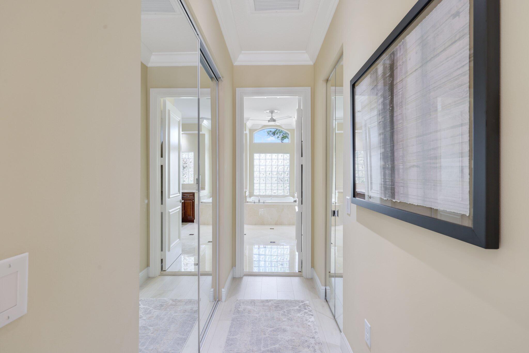 11879 Fox Hill Circle