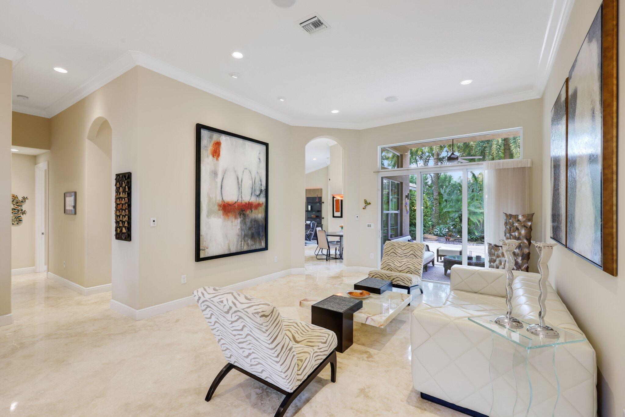 11879 Fox Hill Circle