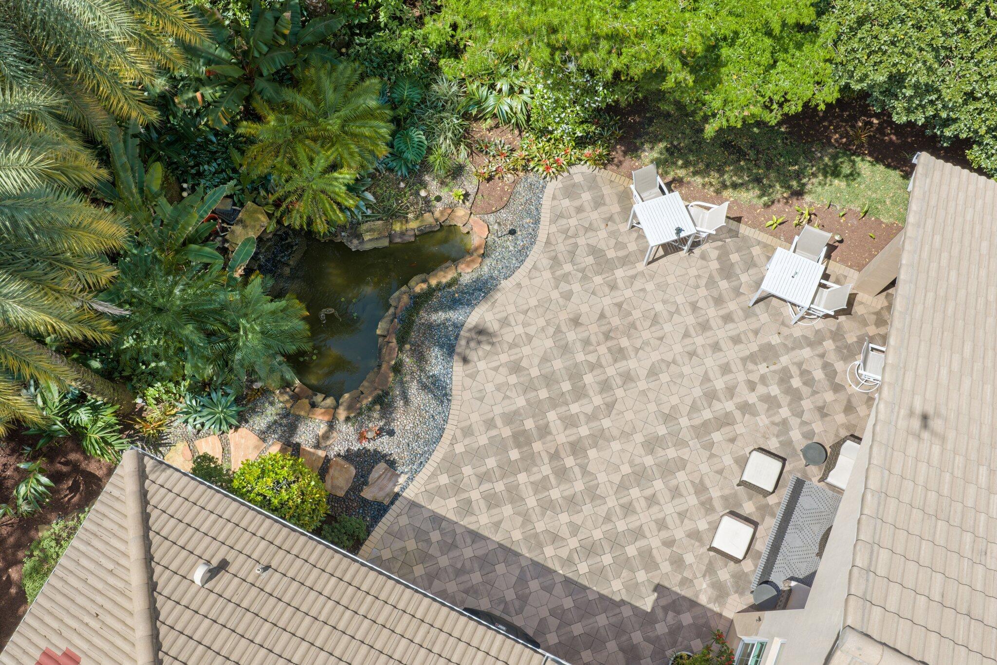 11879 Fox Hill Circle