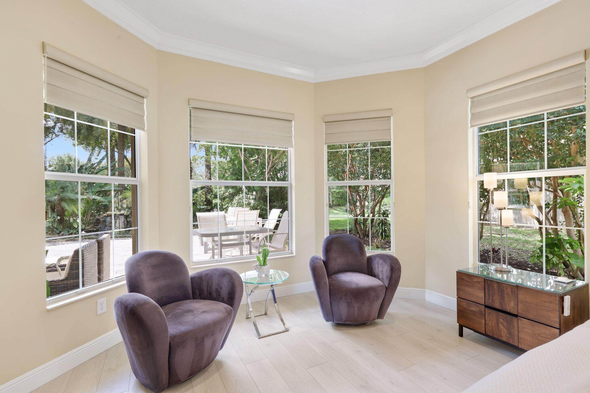 11879 Fox Hill Circle