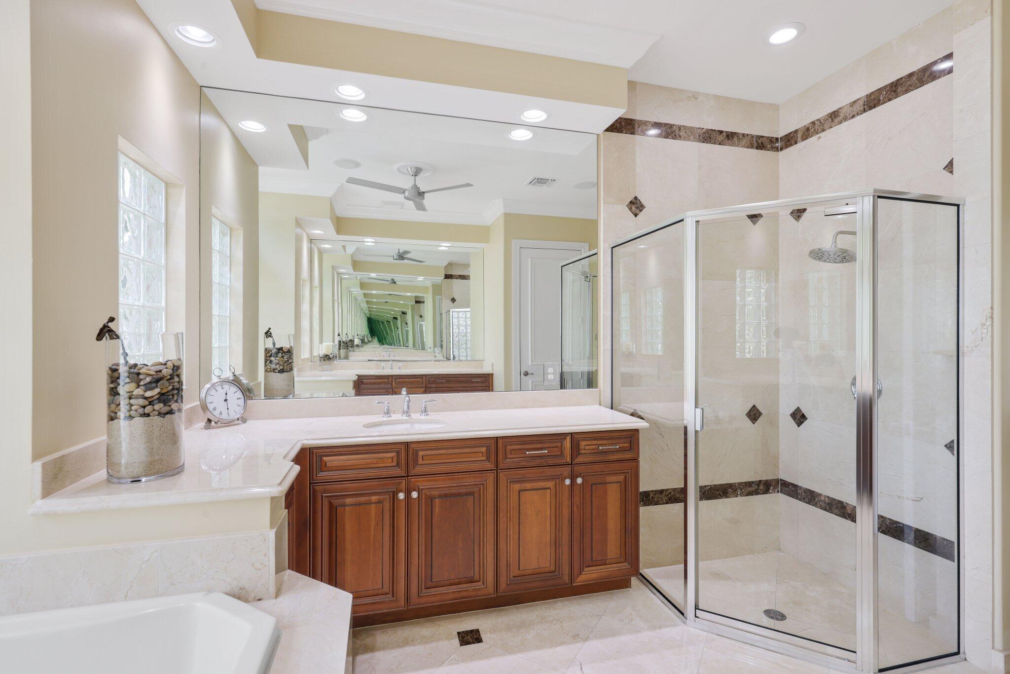 11879 Fox Hill Circle