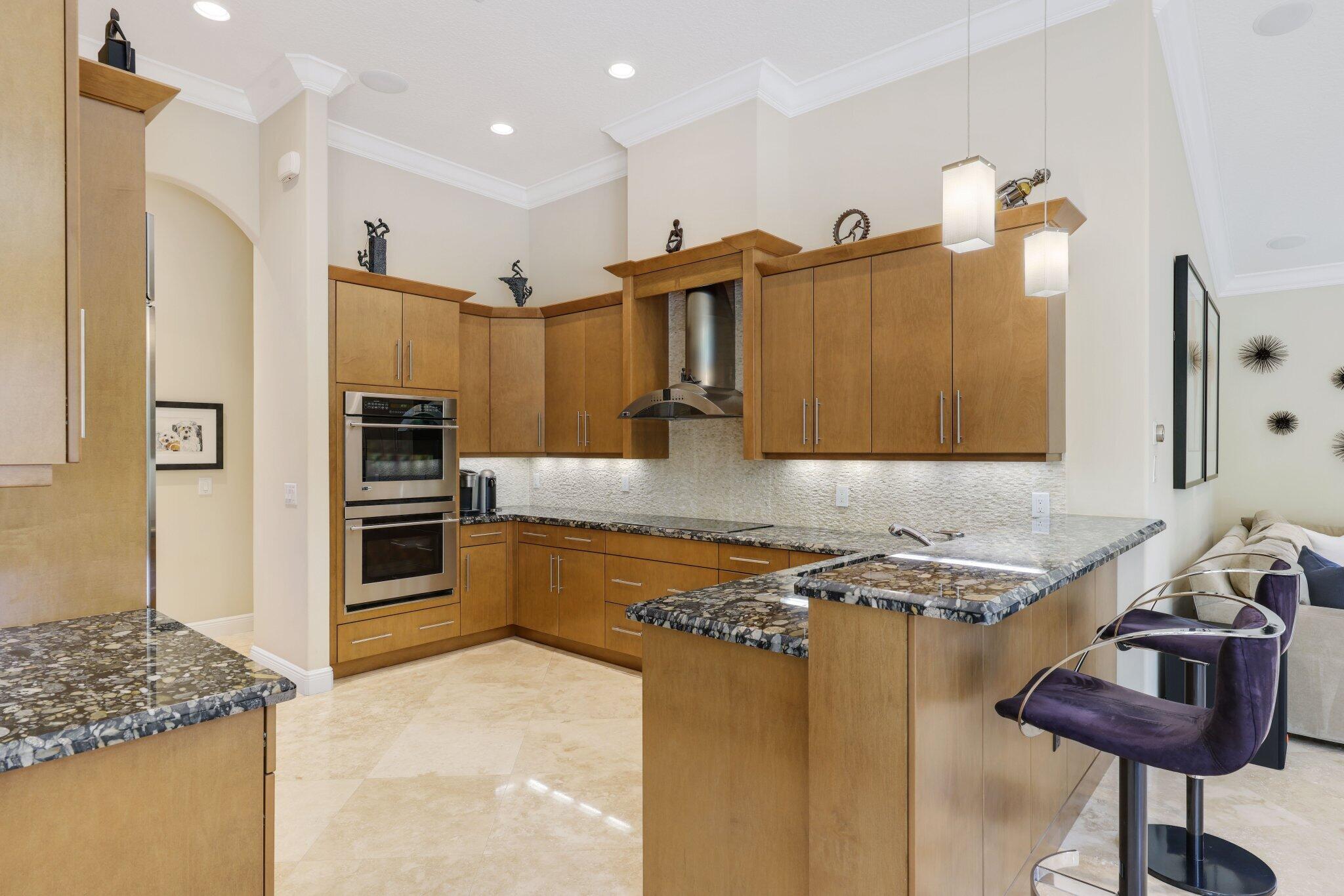 11879 Fox Hill Circle