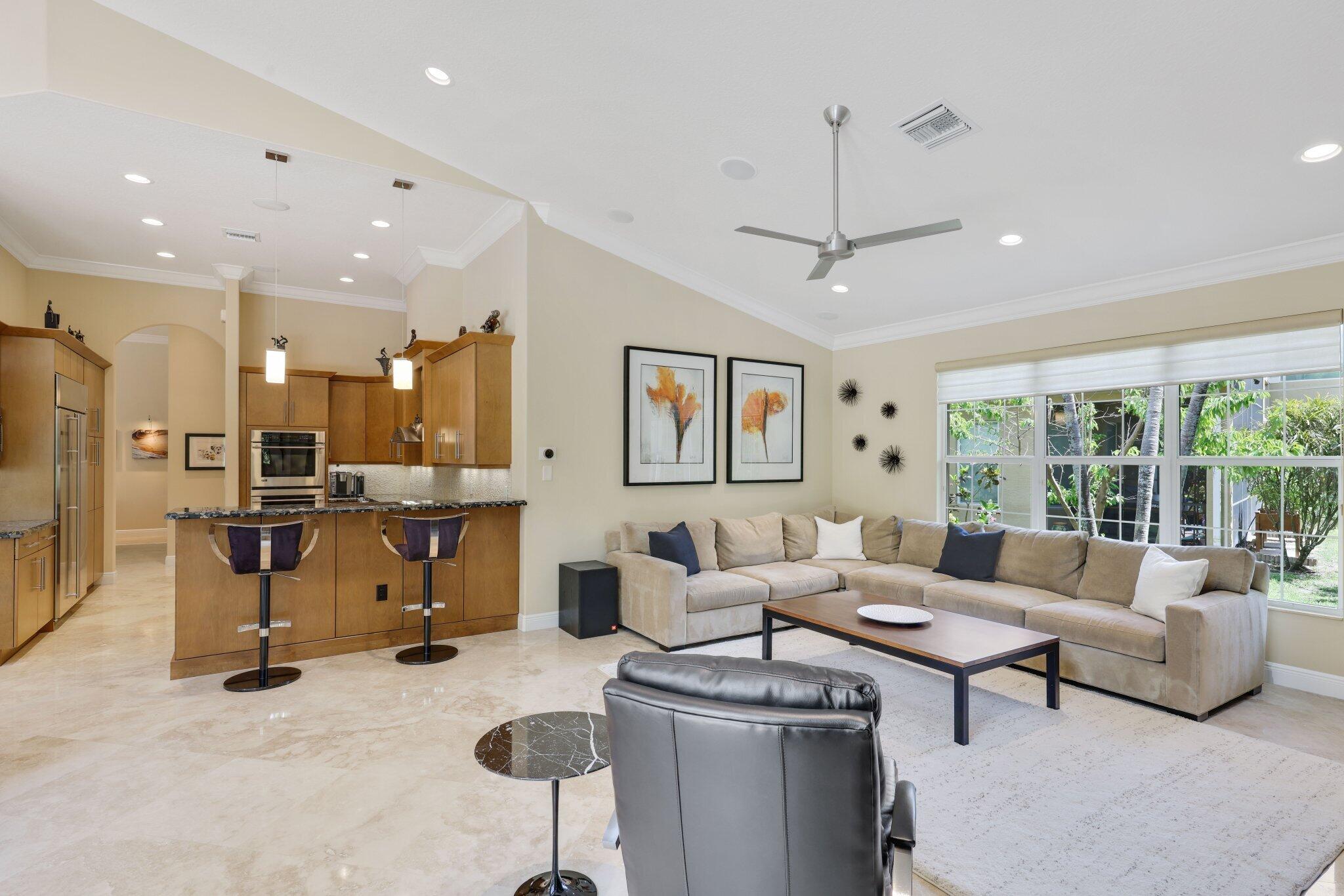 11879 Fox Hill Circle