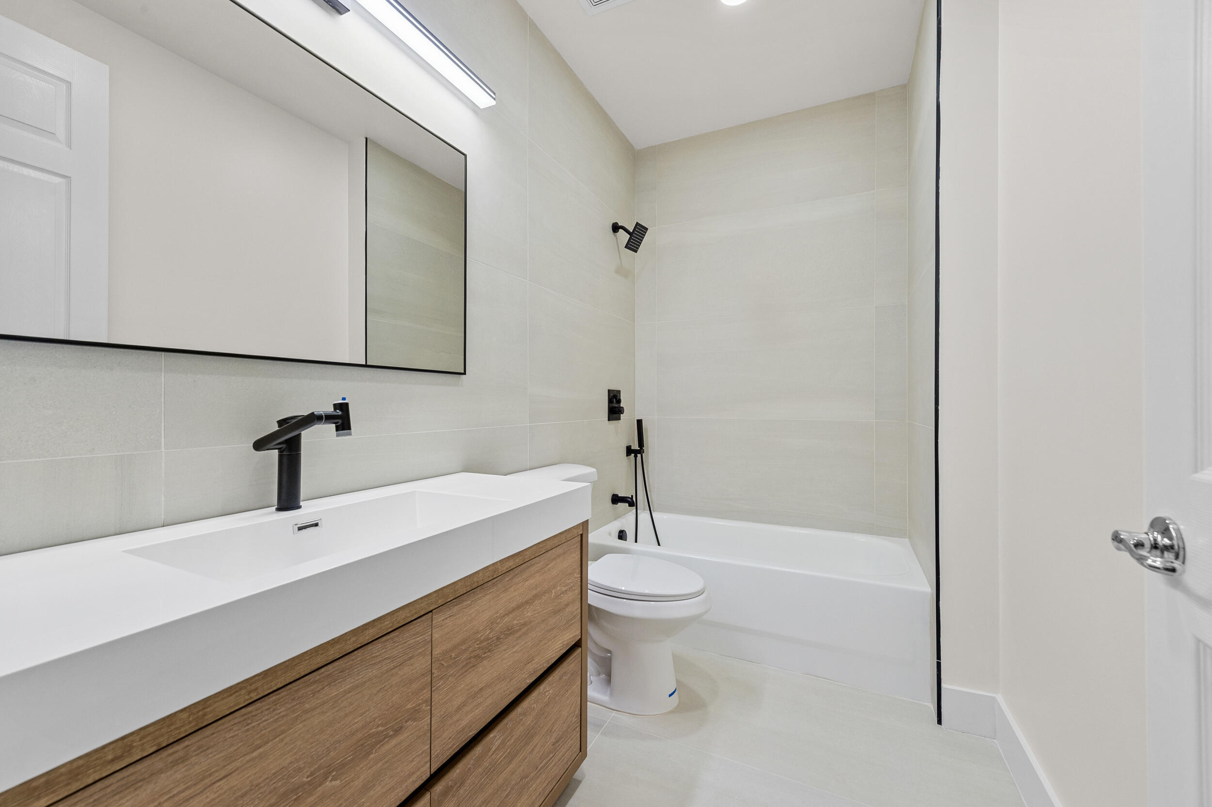 8680 Daystar Ridge Point