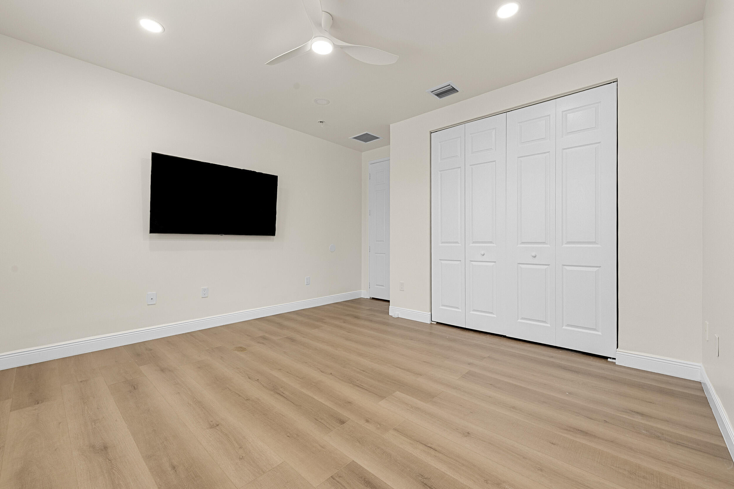 8680 Daystar Ridge Point