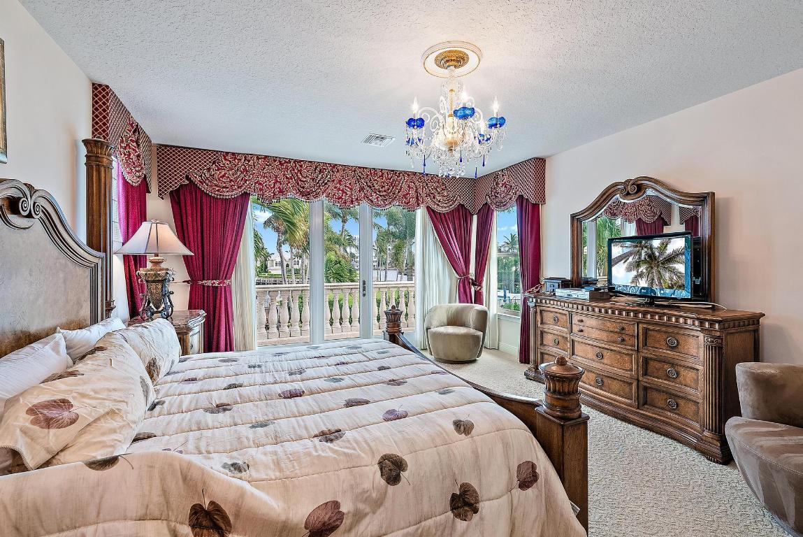 734 Sandy Point Lane