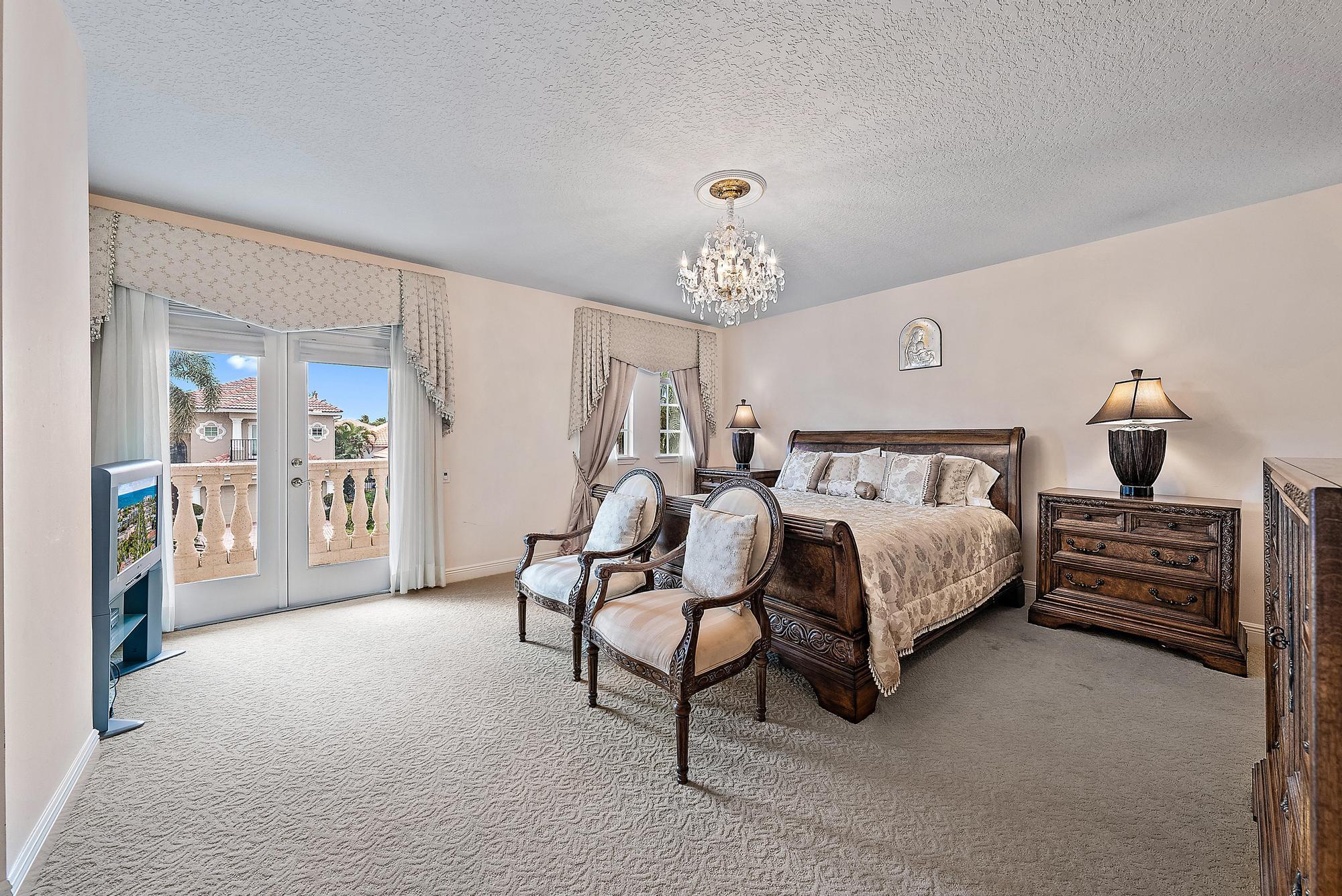 734 Sandy Point Lane