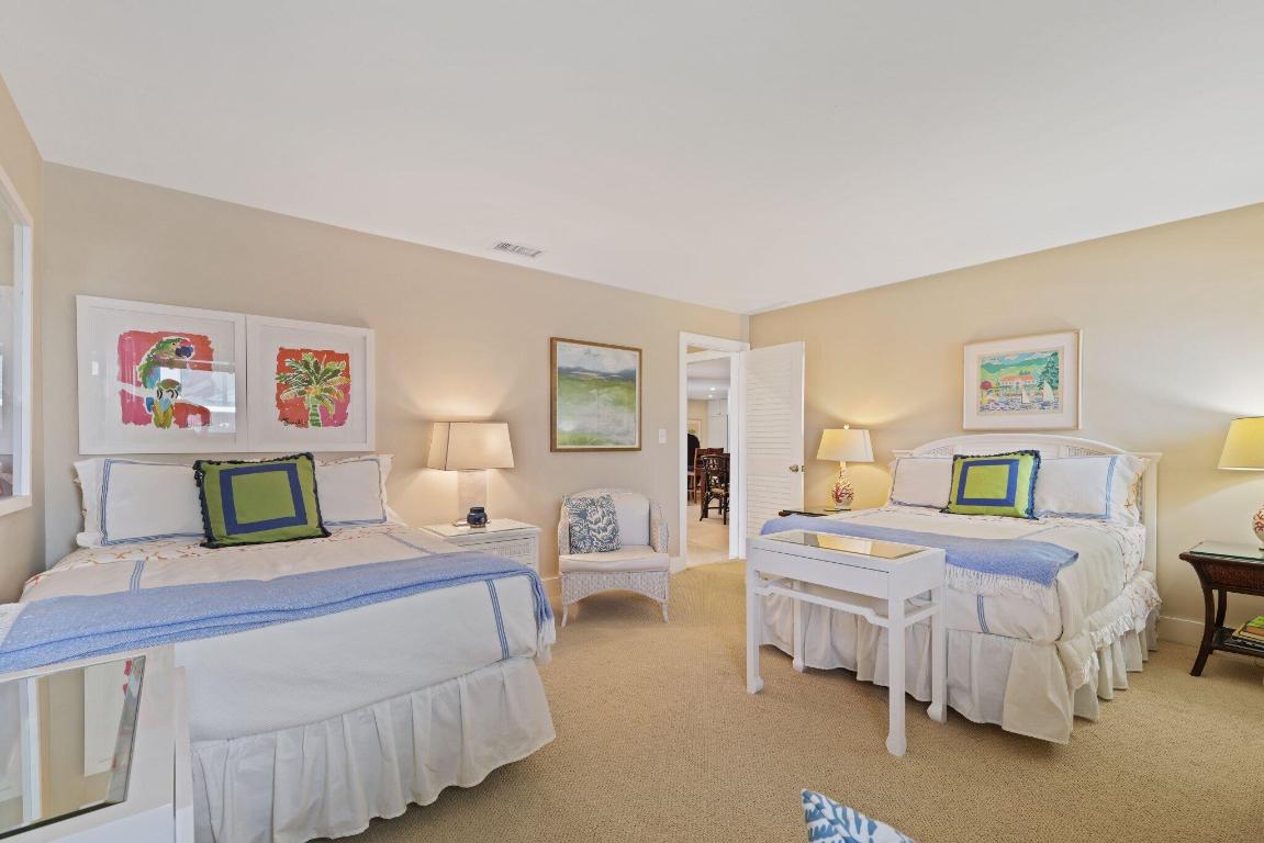 2002 Notre Dame Drive